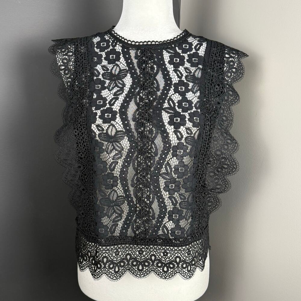Express Woman’s Black‎ Lace Floral Pattern Scalloped Edges Blouse- Size S